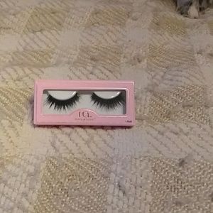 House of Lashes Noir Fairy